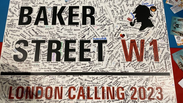 Na? Wer entdeckt meinen Namen im Logbuch?