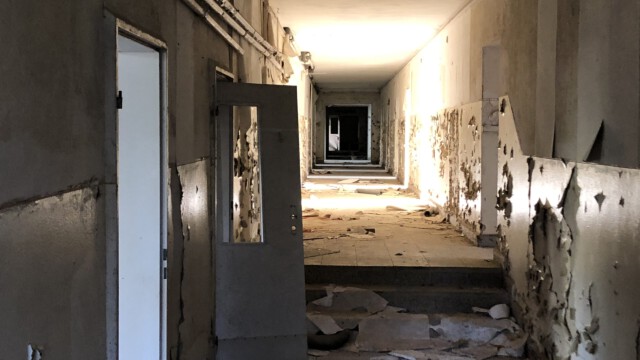Elbenfestung - Eingang zum Verlies